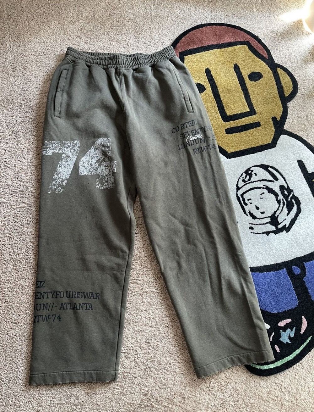 Corteiz x SeventyFourIsWar 74iswar Sweatpants Sweats- size L